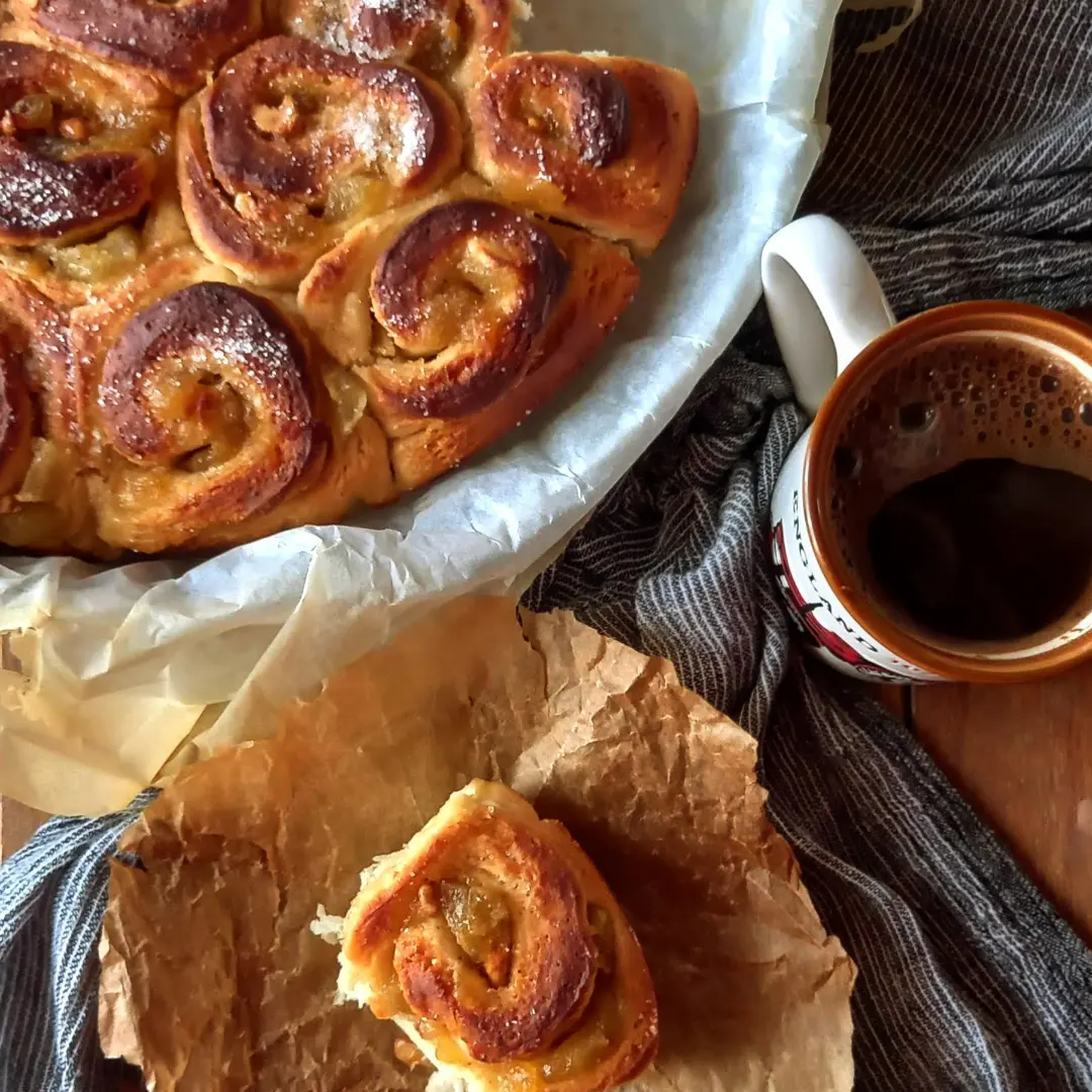 Μηλοπιτάκια cinnamon rolls